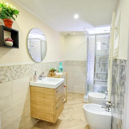 Little House Pisani דירה